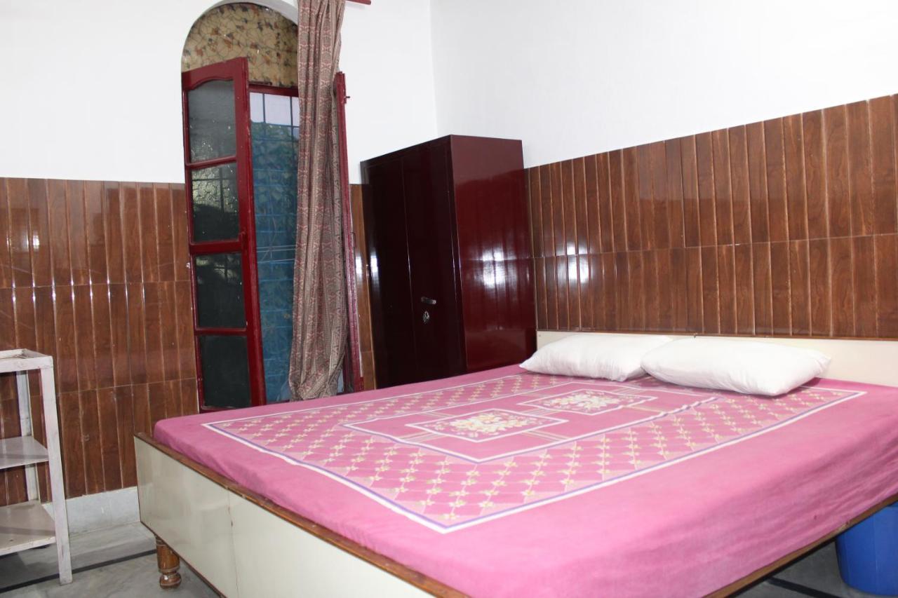 Laxmi Lodge Rishikesh Luaran gambar