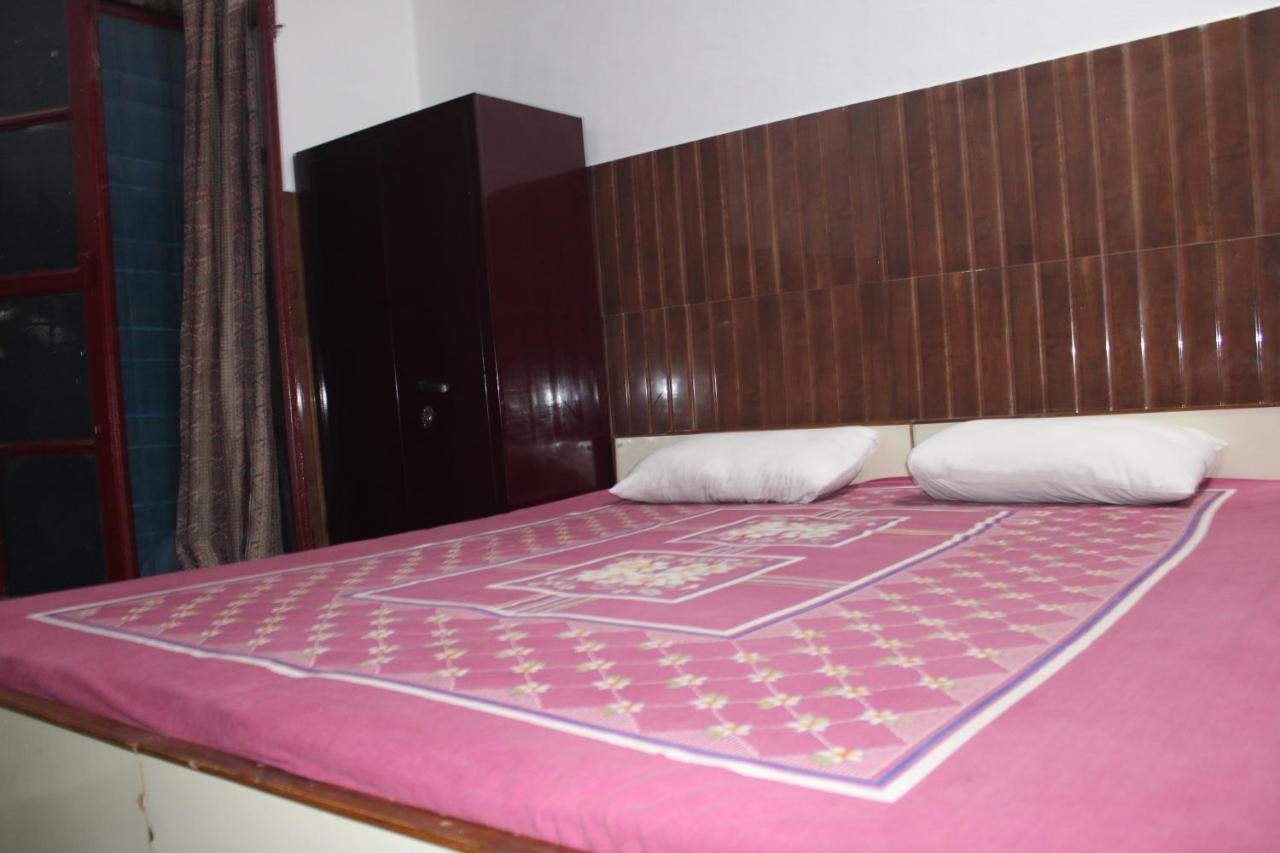 Laxmi Lodge Rishikesh Luaran gambar